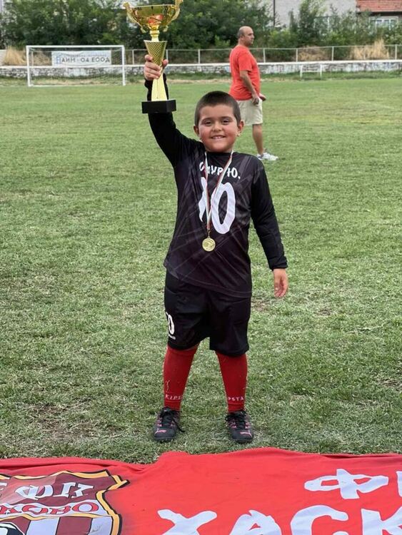 Младите надежди на ФК „Хасково“ с шампионска титла от турнир в Асеновград