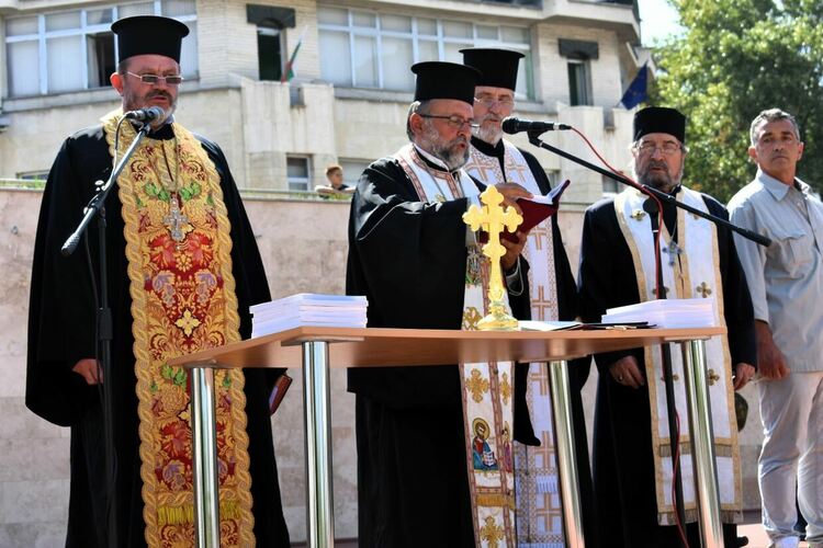 Асеновград изпрати контингент на мисия в Косово