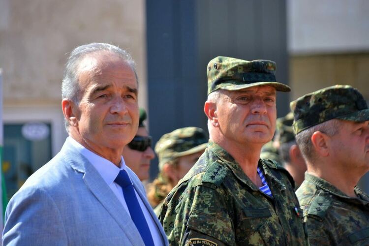 Асеновград изпрати контингент на мисия в Косово