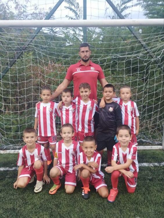 Младите надежди на ФК „Хасково“ с шампионска титла от турнир в Асеновград