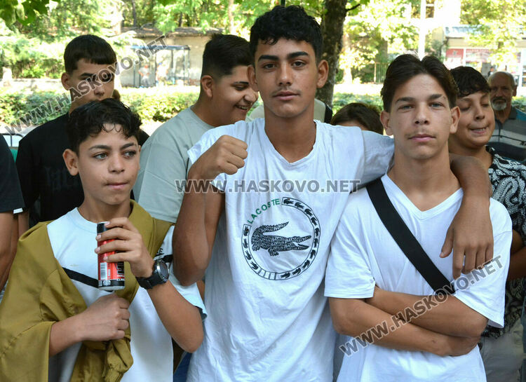 220 деца започват учебната година в Спортното училище в Хасково