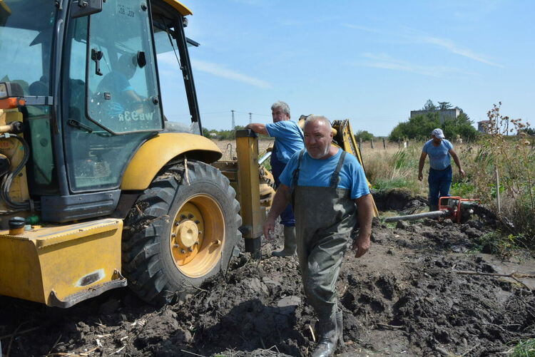 Три поредни аварии оставят 6 квартала без вода в Хасково