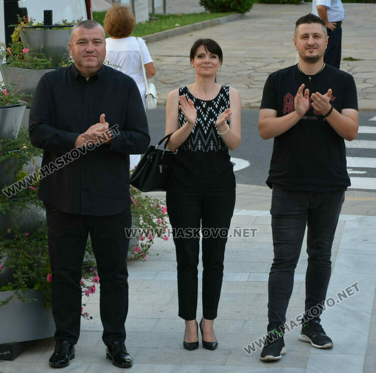 Любими композитори звучаха на подхода към Монумента на Богородица