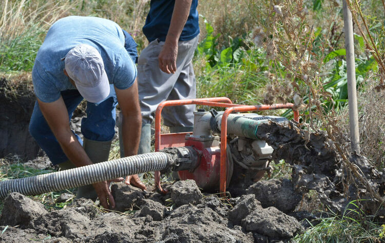 Три поредни аварии оставят 6 квартала без вода в Хасково