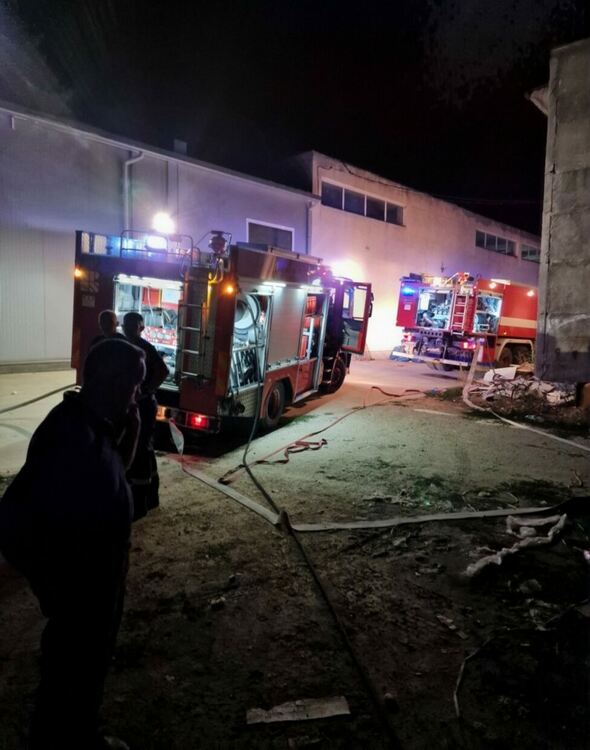 Голям пожар избухна на изхода на Асеновград