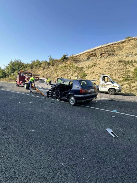 Тежка катастрофа тази сутрин при КПП Чилик,един загина на място,петима са пострадали