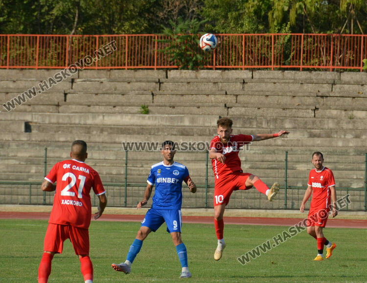 „Черноморец“ взе дербито със „Саяна Хасково“