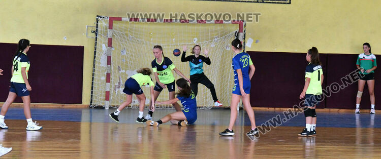 Шест отбора стартираха в Купа „Вълчо Даскалов“