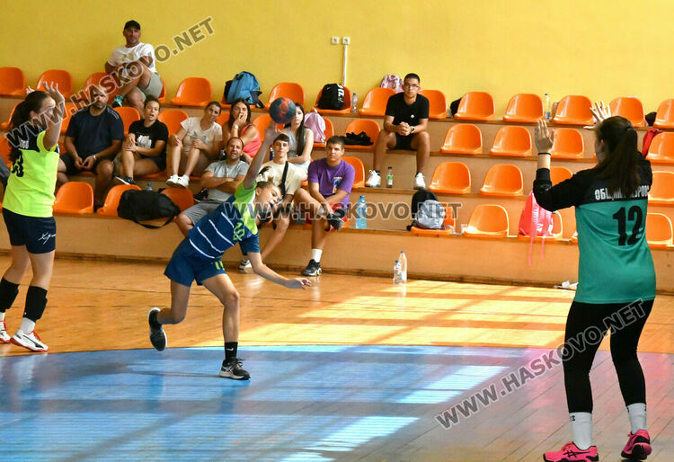 Шест отбора стартираха в Купа „Вълчо Даскалов“