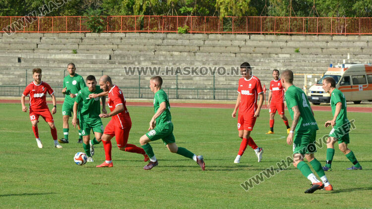 „Саяна Хасково“ с трудна победа над „Загорец“, Ахмед Осман герой за домакините