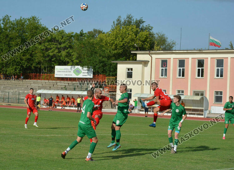 „Саяна Хасково“ с трудна победа над „Загорец“, Ахмед Осман герой за домакините