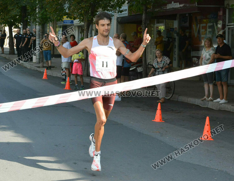 Победителят при мъжете Мирослав Спасов от София