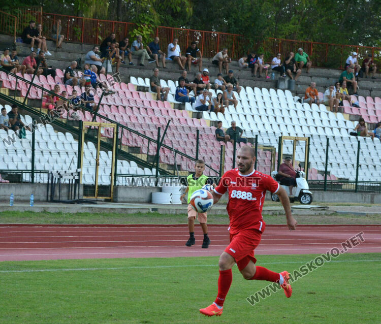 „Саяна Хасково“ с трудна победа над „Загорец“, Ахмед Осман герой за домакините