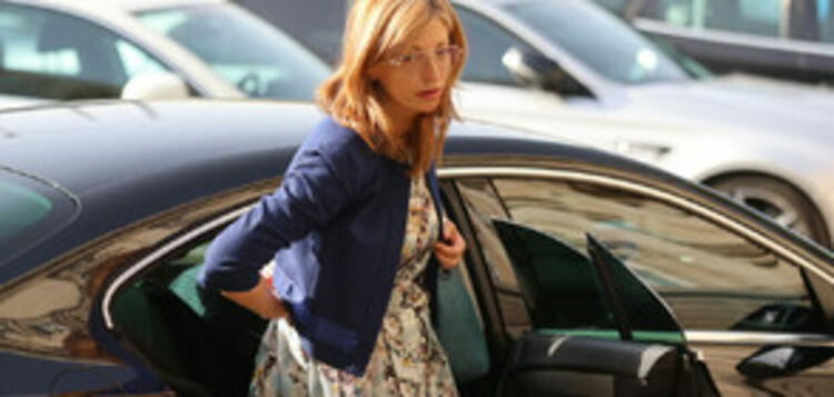 „Политико“: Захариева е изборът на Фон дер Лайен за комисар на България