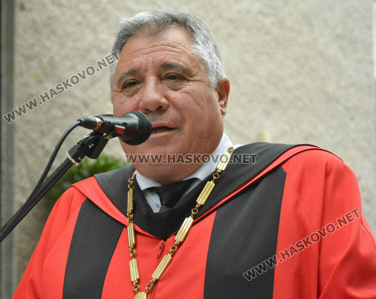 Откриха академичната година в Медицинския филиал в Хасково