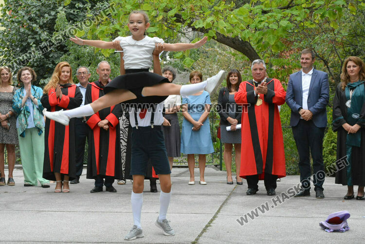 Откриха академичната година в Медицинския филиал в Хасково