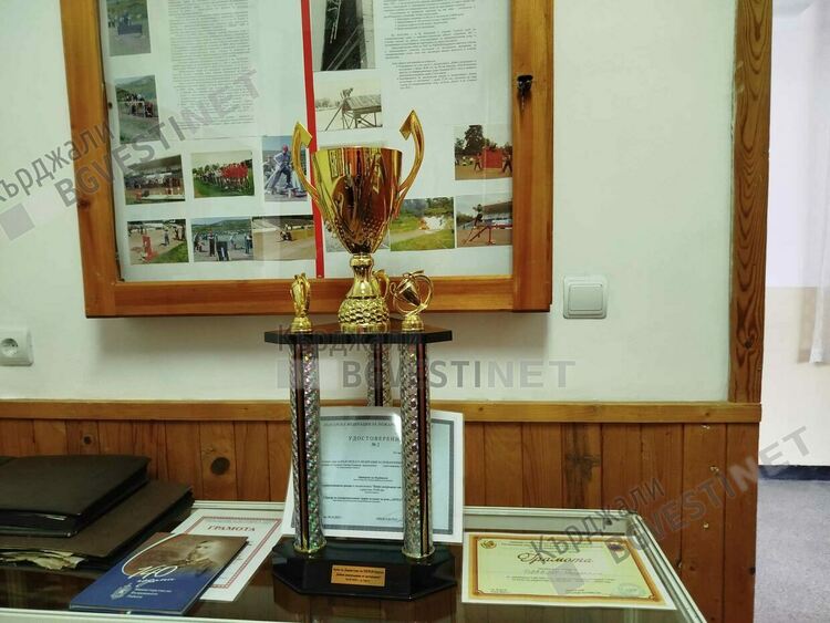 Отборът по пожароприложен спорт на Кърджали спечели купата на директора на РДПБЗН — Бургас