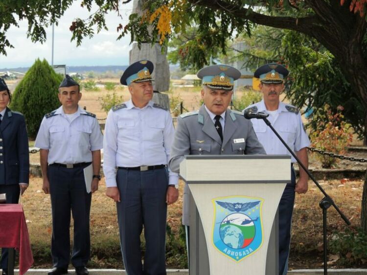 Хасковлия е новият командир на авиобаза „Крумово“
