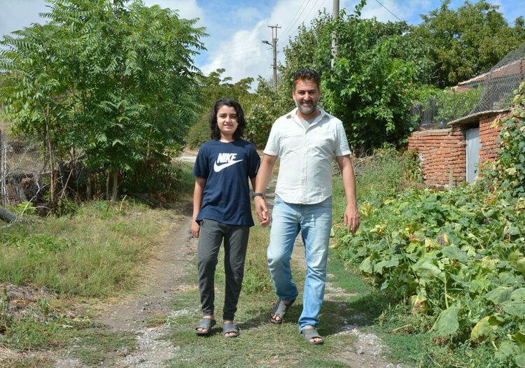 Индиец обиколи 40 държави, избра Дряново за дом в България