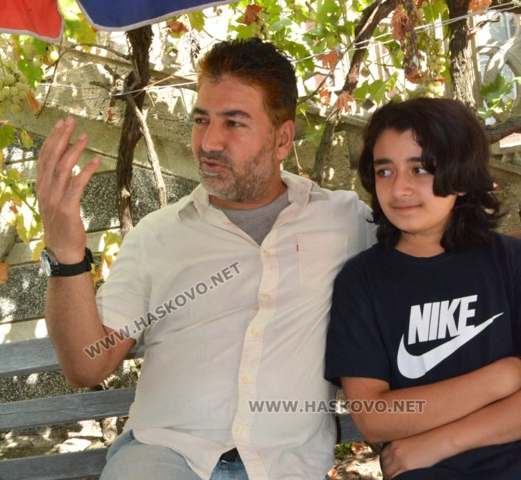 Индиец обиколи 40 държави, избра Дряново за дом в България