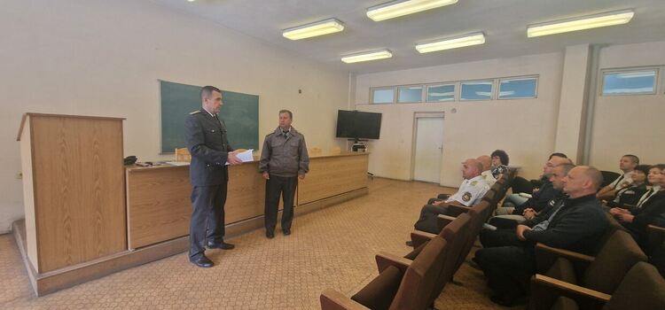 42-ма служители от РДПБЗН – Смолян получиха награди по повод професионалния празник на пожарникарите