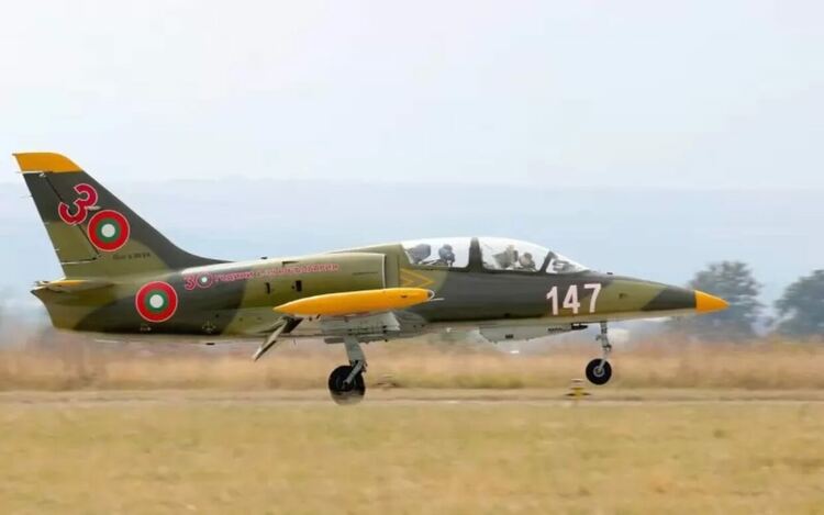 Учебно-тренировъчният самолет L-39ZA „Албатрос“ катастрофира на „Граф Игнатиево“