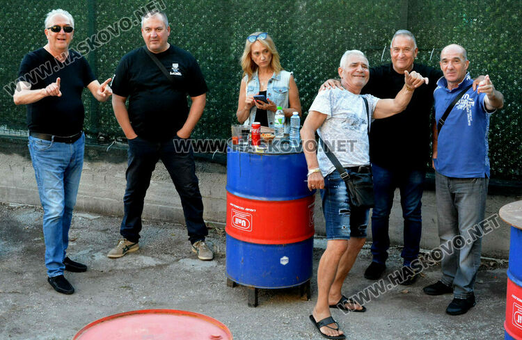 Вечер за феновете на рок музиката в Хасково