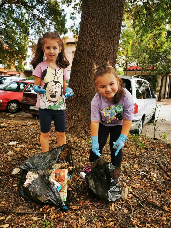ДГ „Славейче“ се включи в инициативата „Да изчистим България заедно“