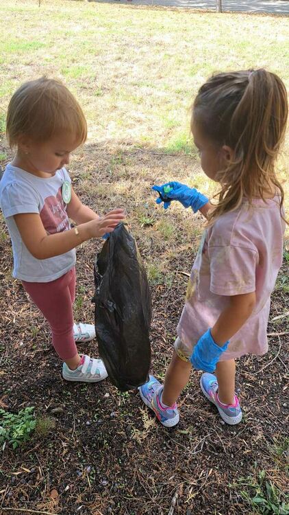 ДГ „Славейче“ се включи в инициативата „Да изчистим България заедно“