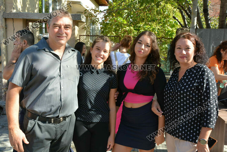 Забавления за деца на професионалния празник на пожарната