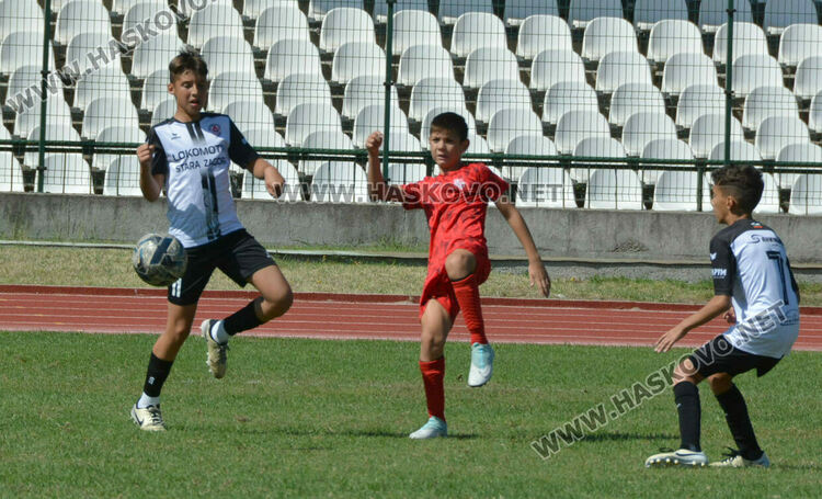 Младите надежди на ФК „Хасково“ са шампиони в турнира „Богомил Попов“