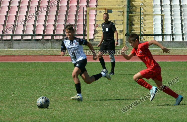 Младите надежди на ФК „Хасково“ са шампиони в турнира „Богомил Попов“