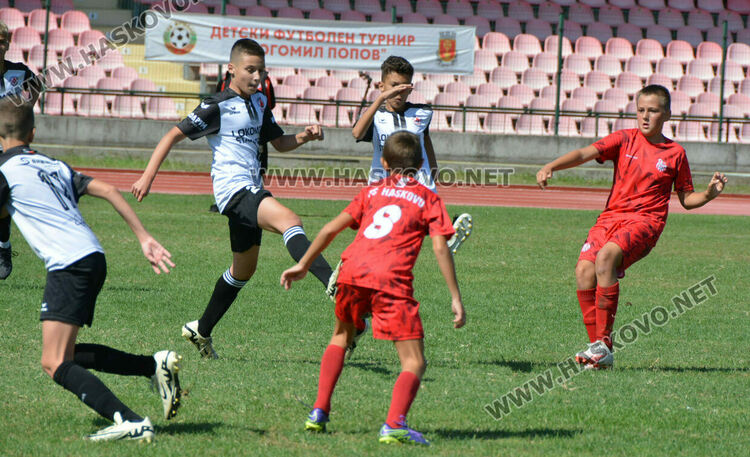 Младите надежди на ФК „Хасково“ са шампиони в турнира „Богомил Попов“