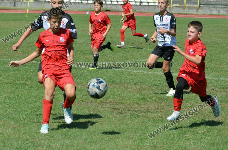 Младите надежди на ФК „Хасково“ са шампиони в турнира „Богомил Попов“
