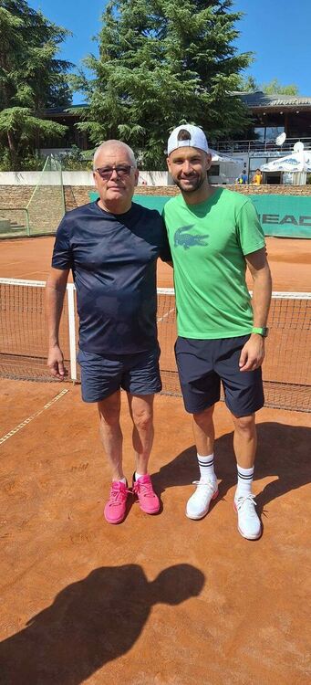 Григор с тренировка в Хасково преди благотворителния мач с Джокович