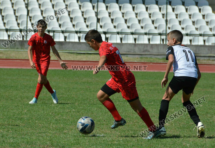 Младите надежди на ФК „Хасково“ са шампиони в турнира „Богомил Попов“