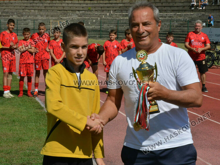Младите надежди на ФК „Хасково“ са шампиони в турнира „Богомил Попов“