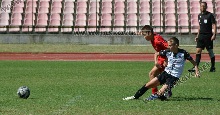Младите надежди на ФК „Хасково“ са шампиони в турнира „Богомил Попов“