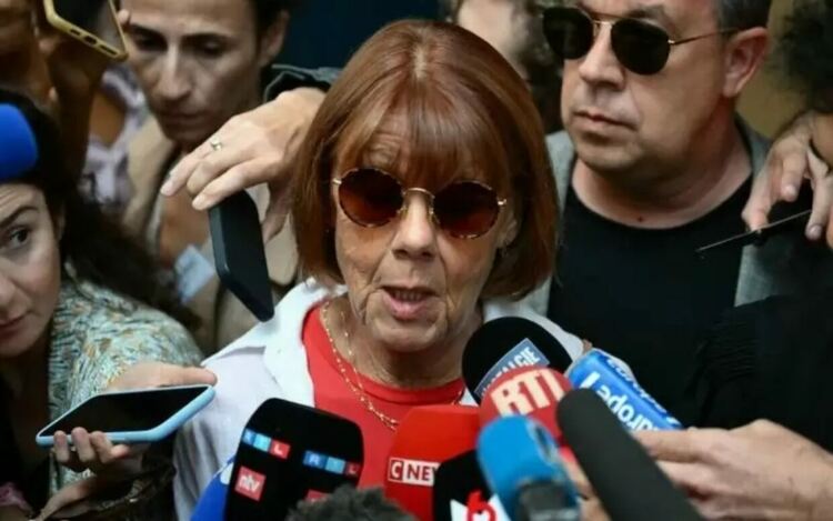 72-годишната Жизел Пелико смело реши да застане публично пред съда