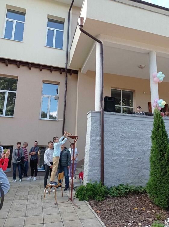 ЧЕСТИТ ПЪРВИ УЧЕБЕН ДЕН!