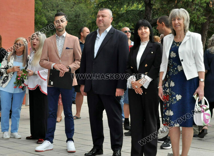 За пръв път в Хасково: Изучават испански в прогимназиален курс