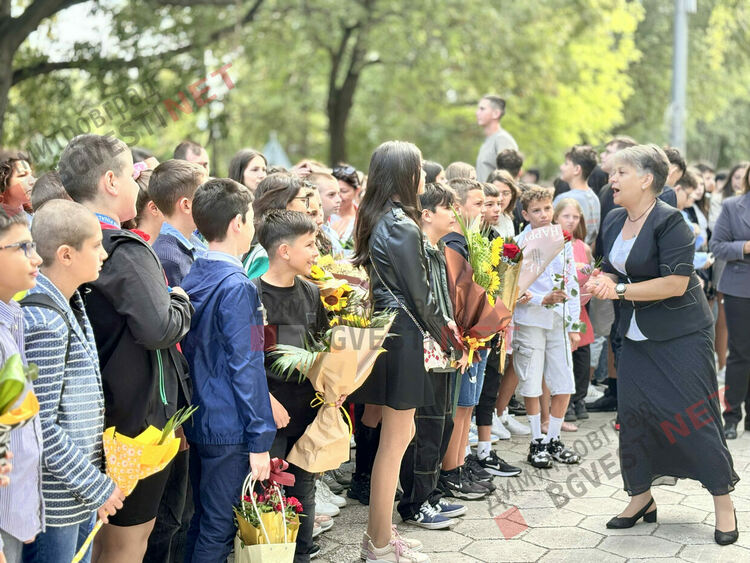 С емоции, радост и мотивация стартира учебната година в Димитровград