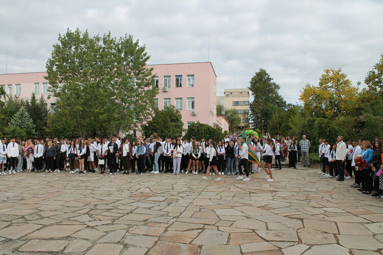 ПГДС в Хасково прие 139 осмокласници в 7 специалности