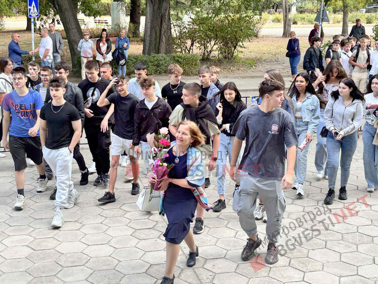 С емоции, радост и мотивация стартира учебната година в Димитровград