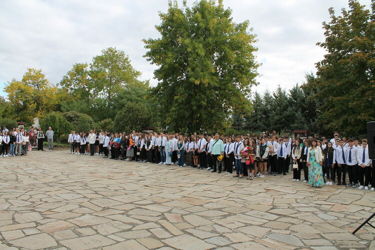 ПГДС в Хасково прие 139 осмокласници в 7 специалности