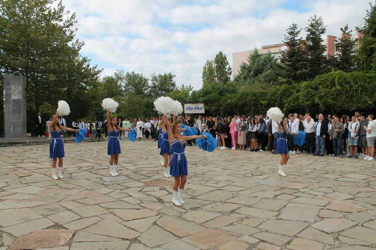 ПГДС в Хасково прие 139 осмокласници в 7 специалности