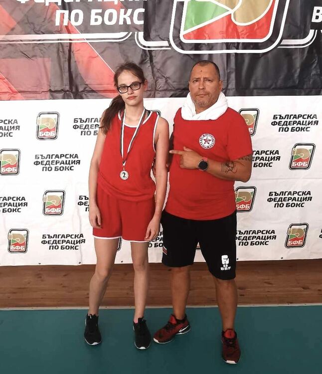 Три хасковски боксьорки загубиха финалите си на държавното първенство 