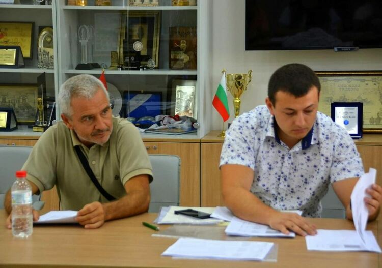 Партиите в Асеновград постигнаха съгласие за съставите на СИК