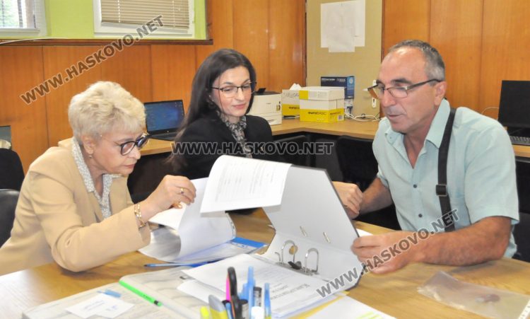 Иван Иванов 