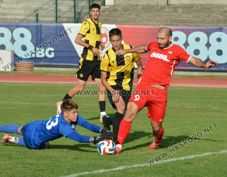 „Саяна Хасково“ победи „Ботев“ за трети пореден успех в шампионата